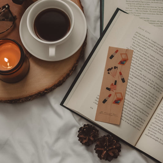 The Makeup Essentials Woodmark